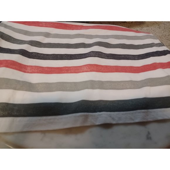 Urban Pipeline Men's StripedTee Short Sleeve Small White Gray Black Red - Picture 1 of 4